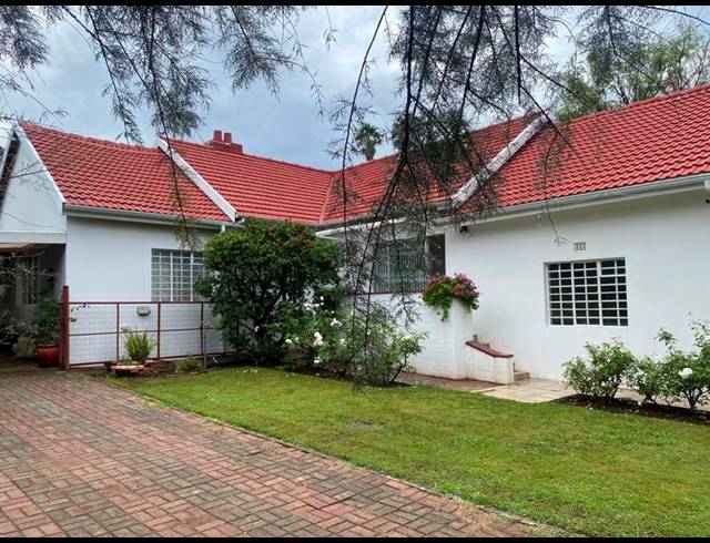 5 BEDROOM HOUSE FOR SALE IN BERGSIG